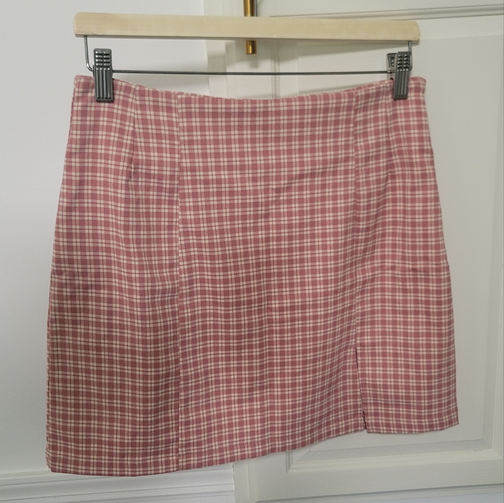 Gingham pink mini skirt